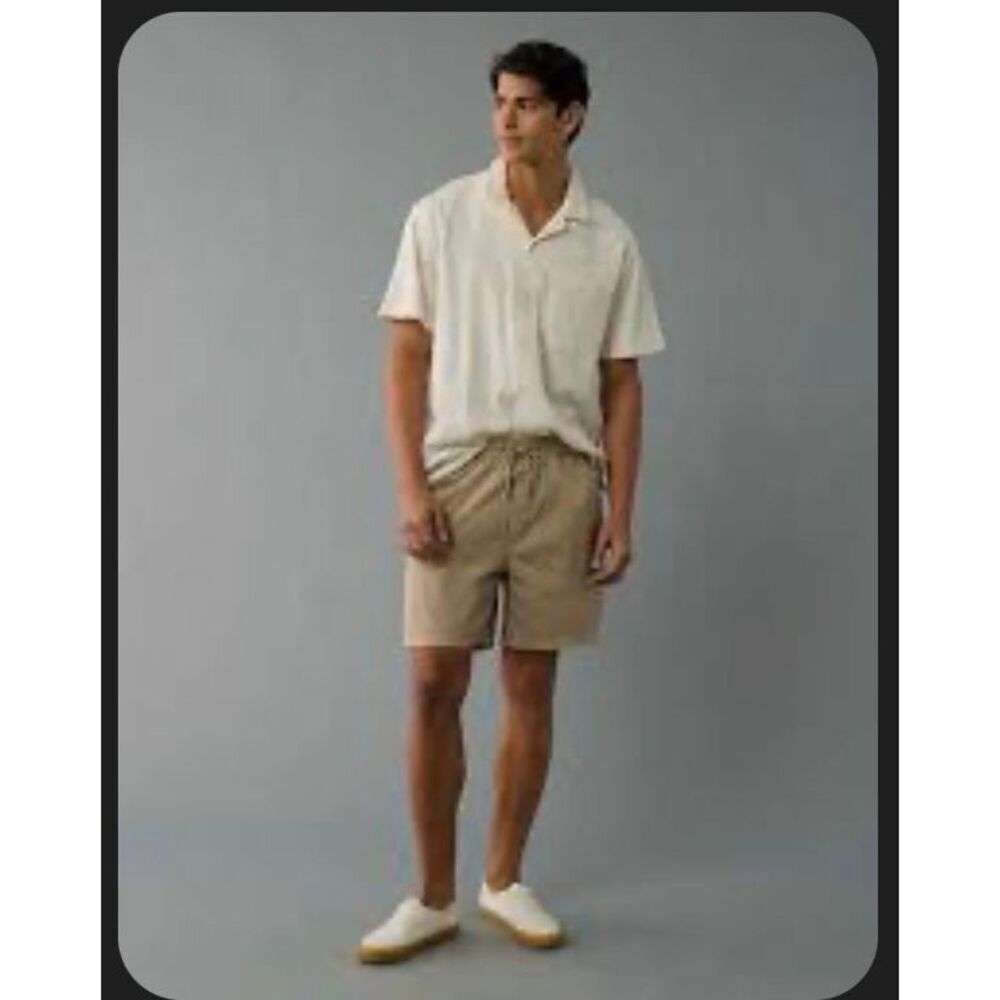 AE77 American Eagle Tan Men’s Pull On Shorts With Elastic Waist Size Small